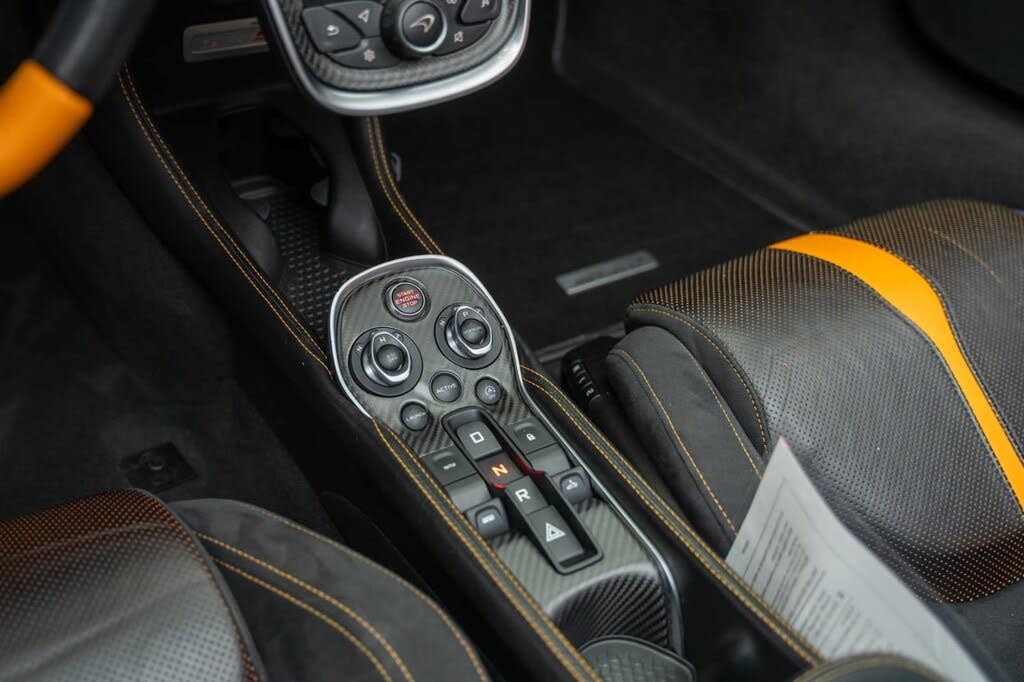 
								2019 McLaren 570S full									
