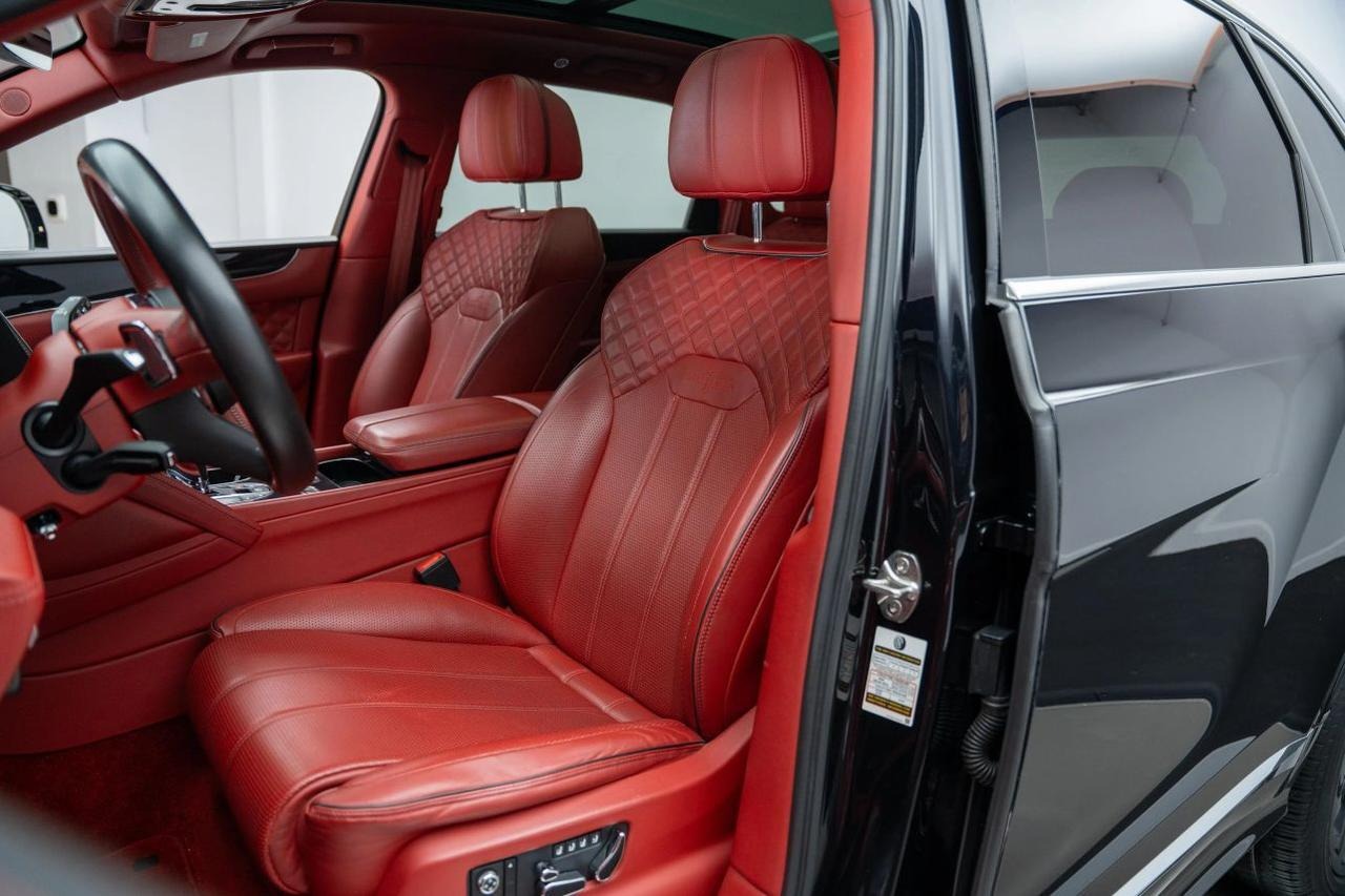 
								2021 Bentley Bentayga full									