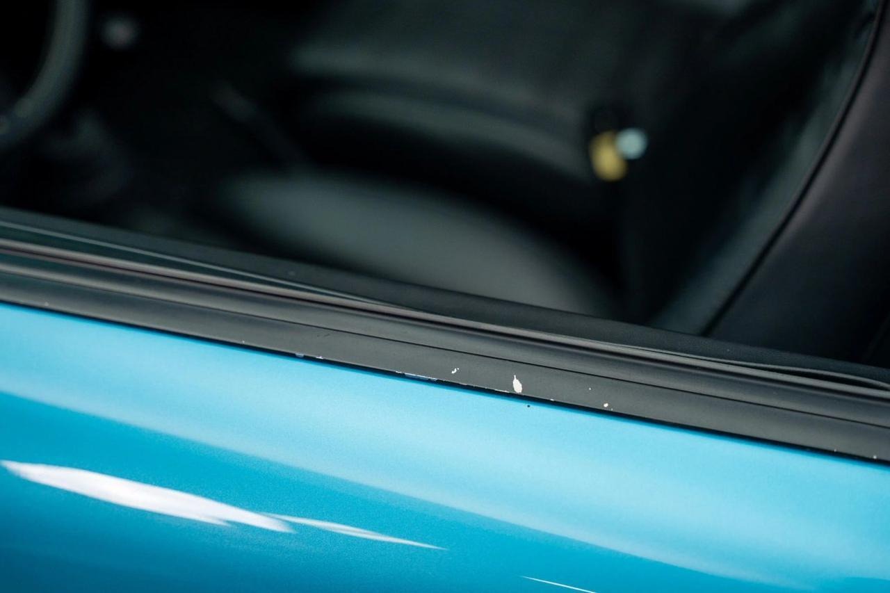 
								1977 Porsche 911 full									