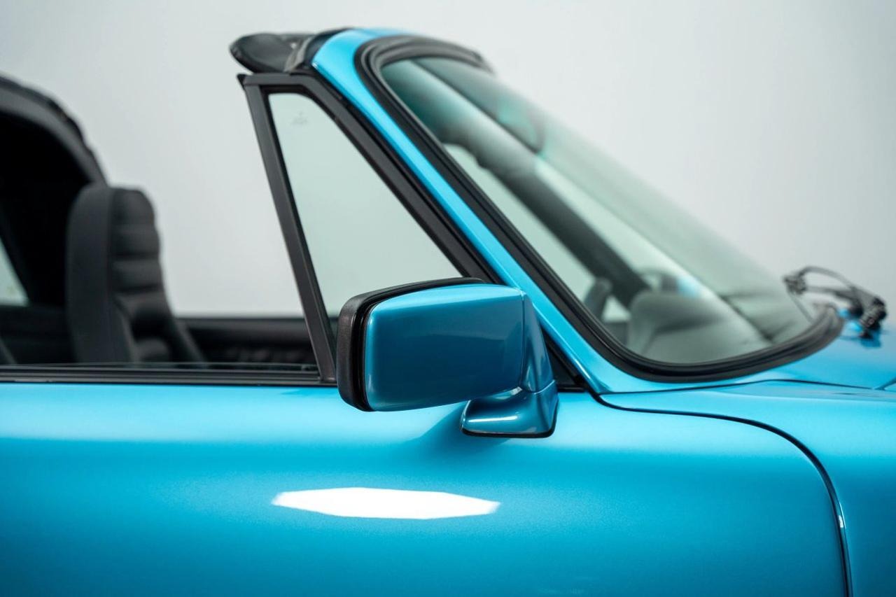 
								1977 Porsche 911 full									