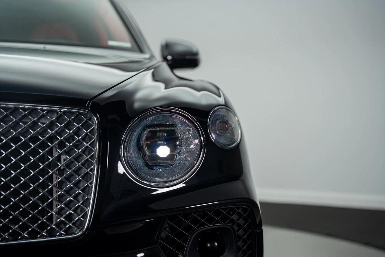 
								2021 Bentley Bentayga full									