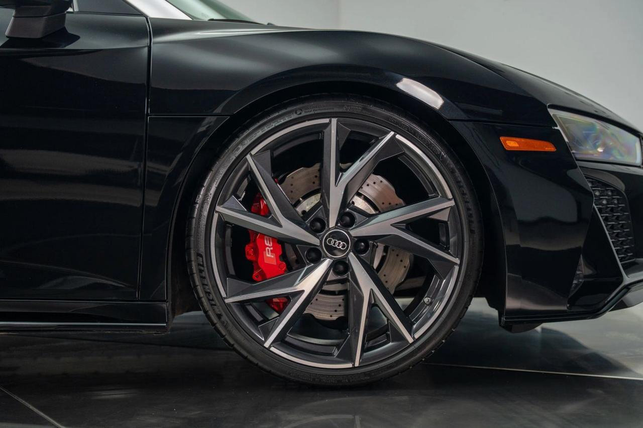 
								2021 Audi R8 full									