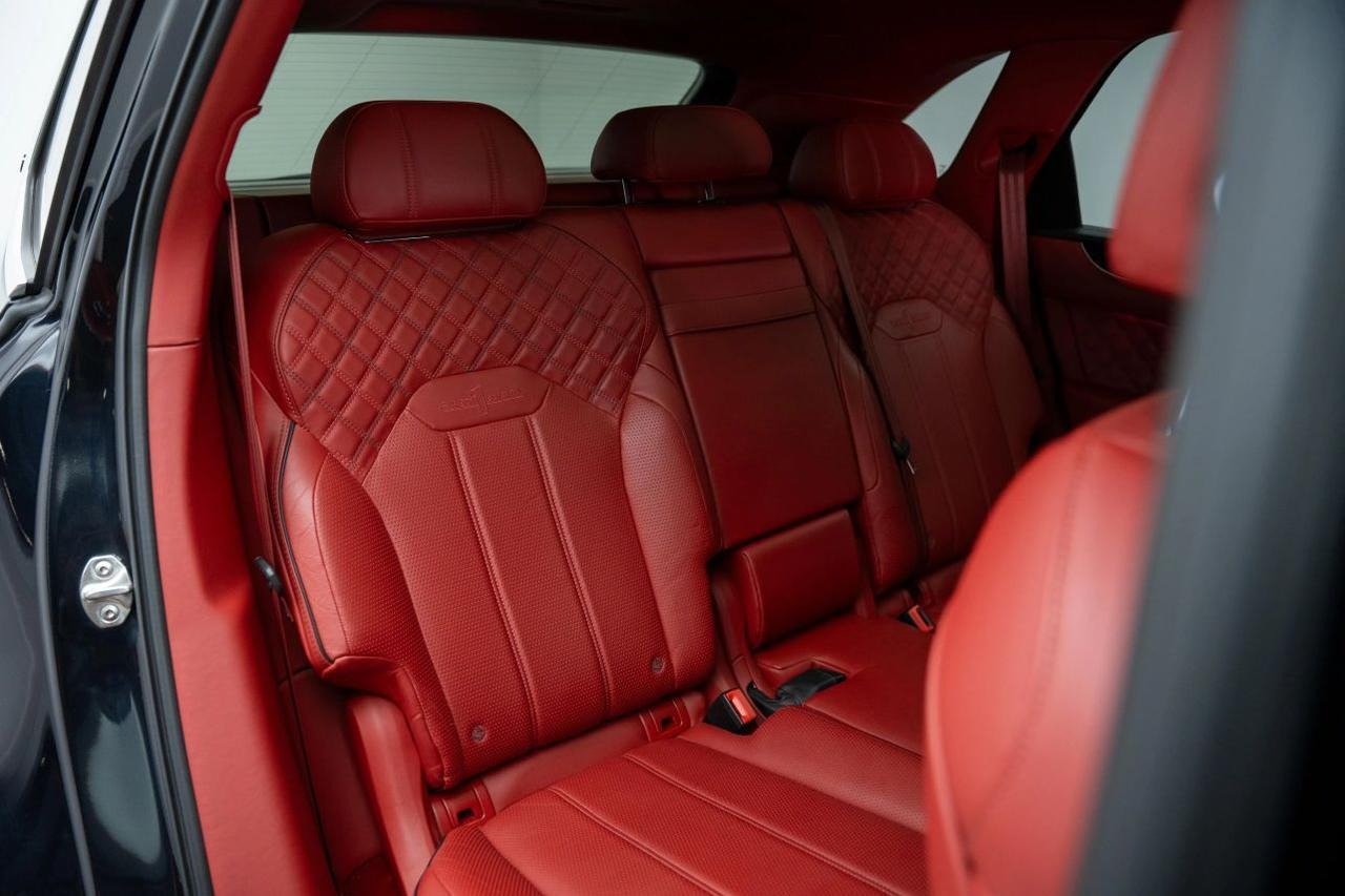 
								2021 Bentley Bentayga full									