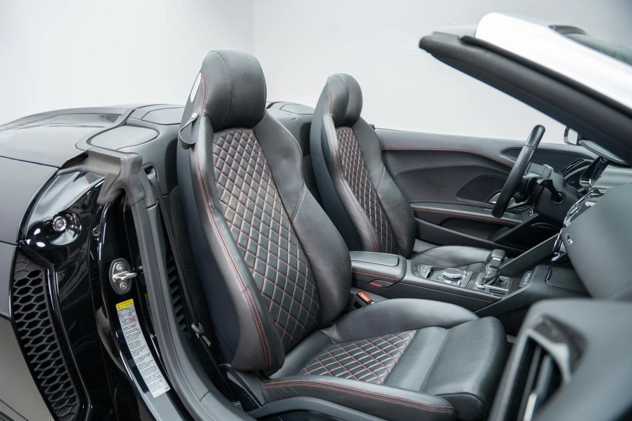 
								2021 Audi R8 full									