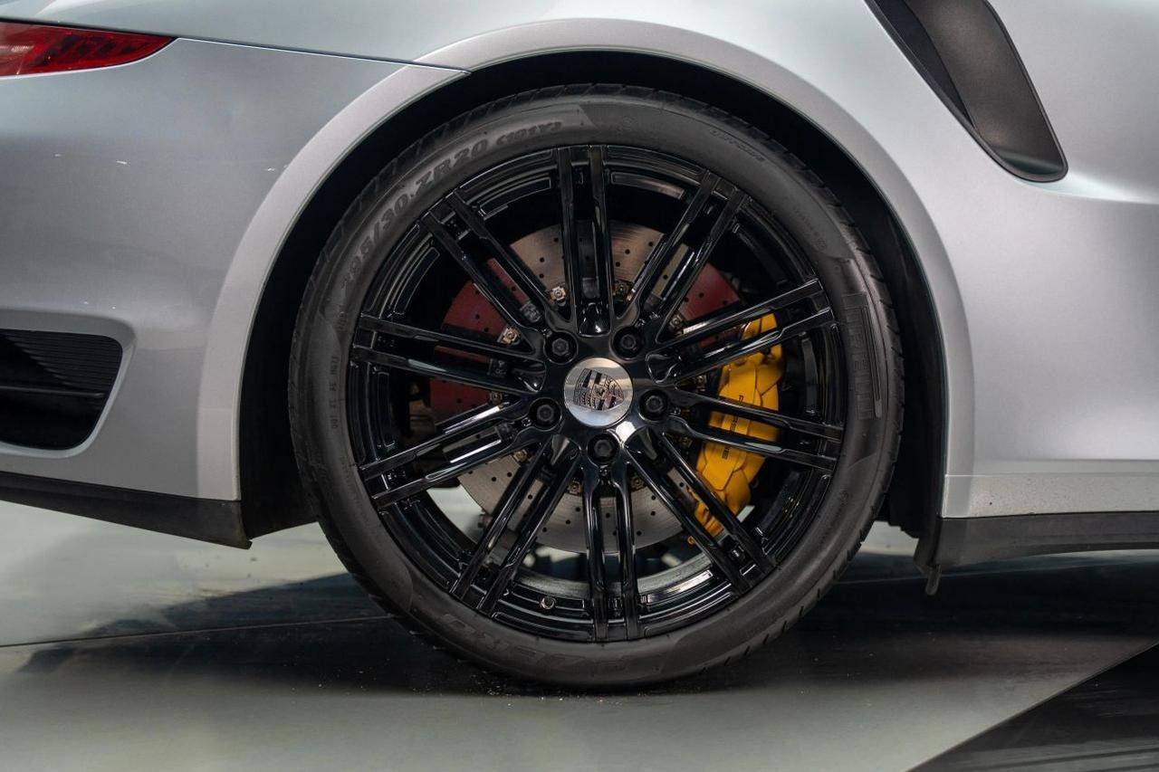 
								2015 Porsche 911 full									