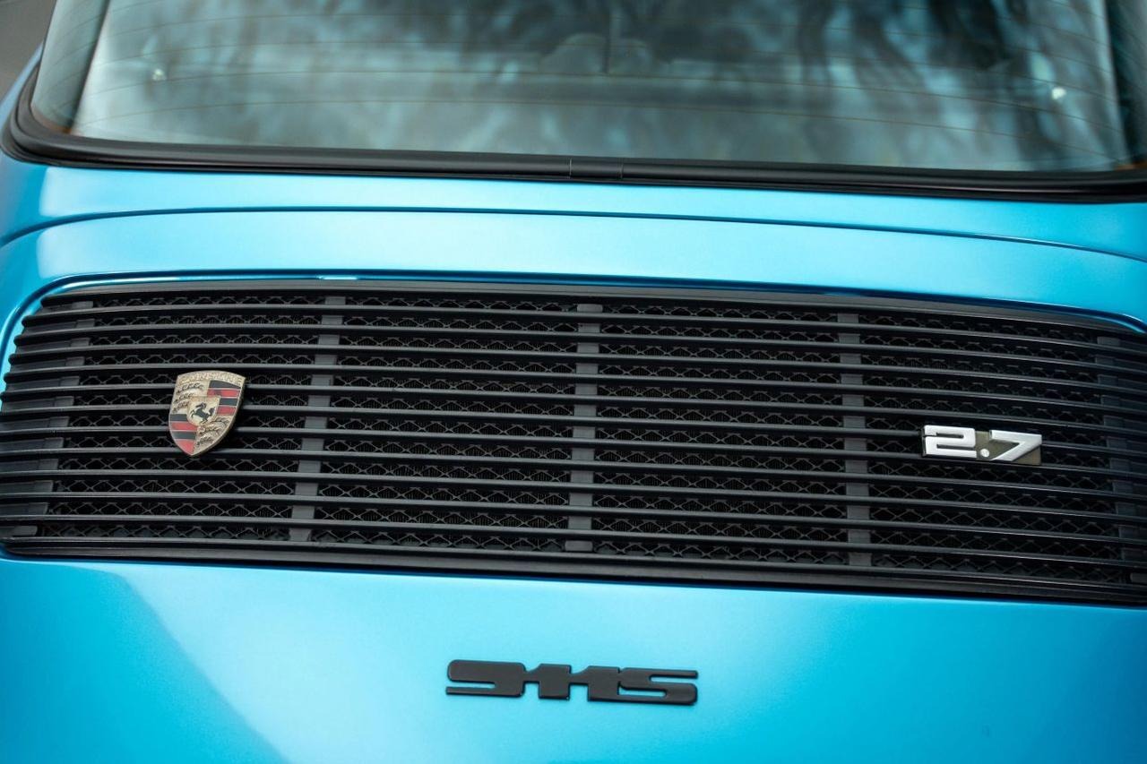 
								1977 Porsche 911 full									