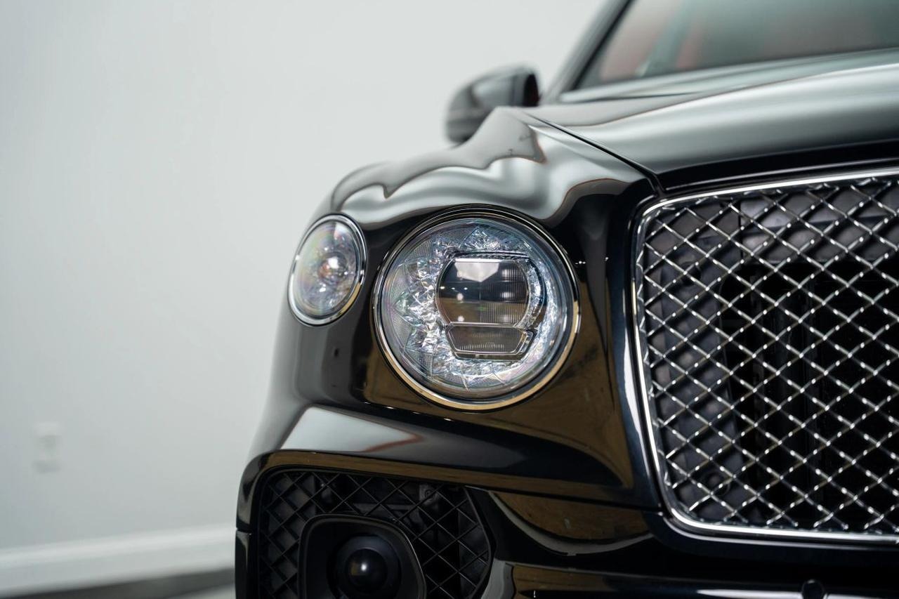 
								2021 Bentley Bentayga full									