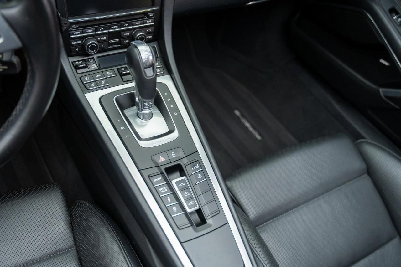 
								2015 Porsche 911 full									