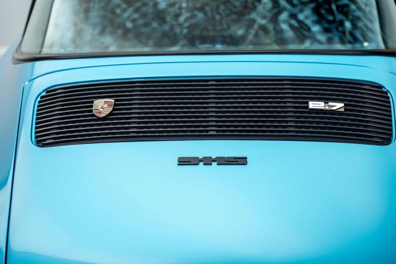 
								1977 Porsche 911 full									