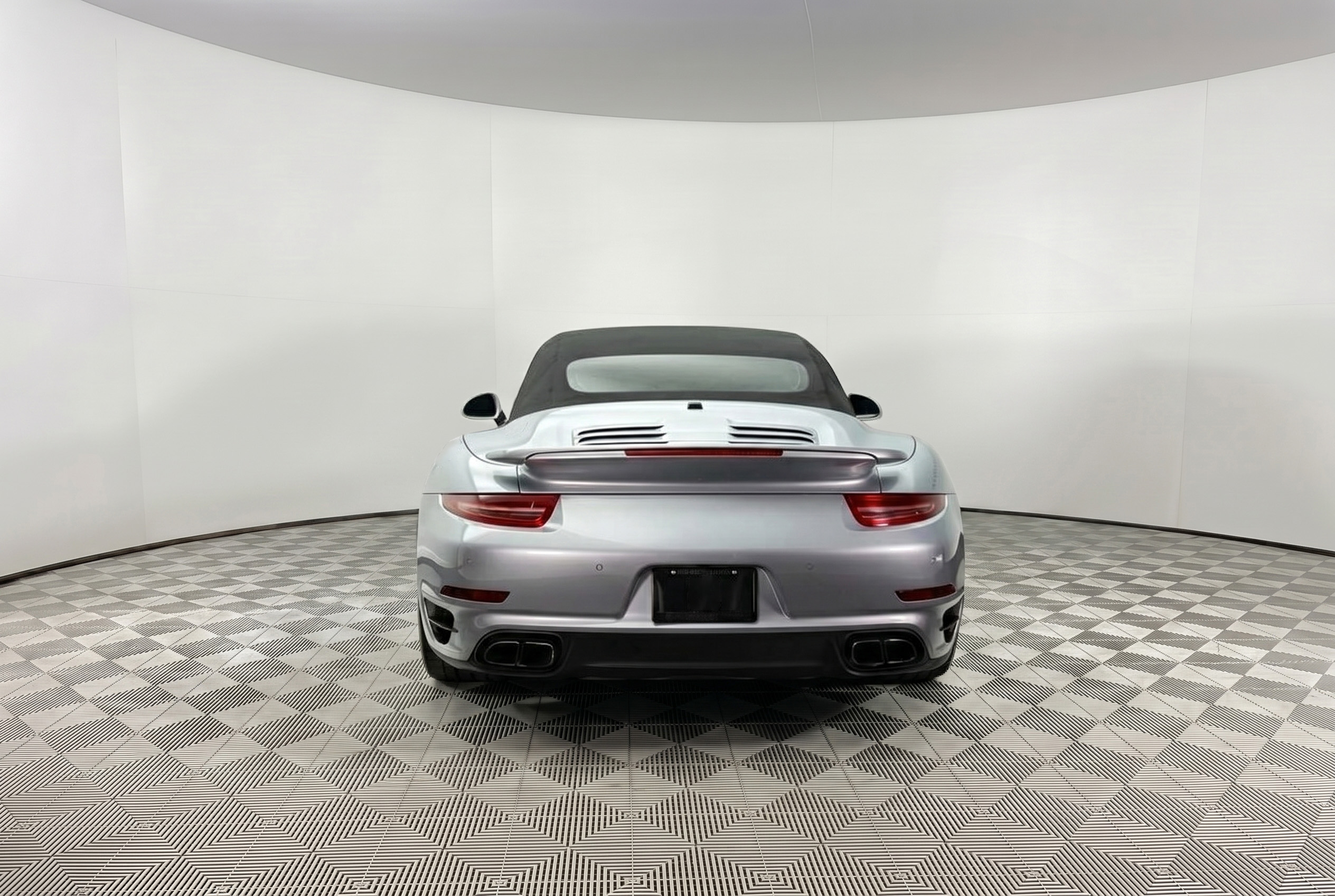 
								2015 Porsche 911 full									
