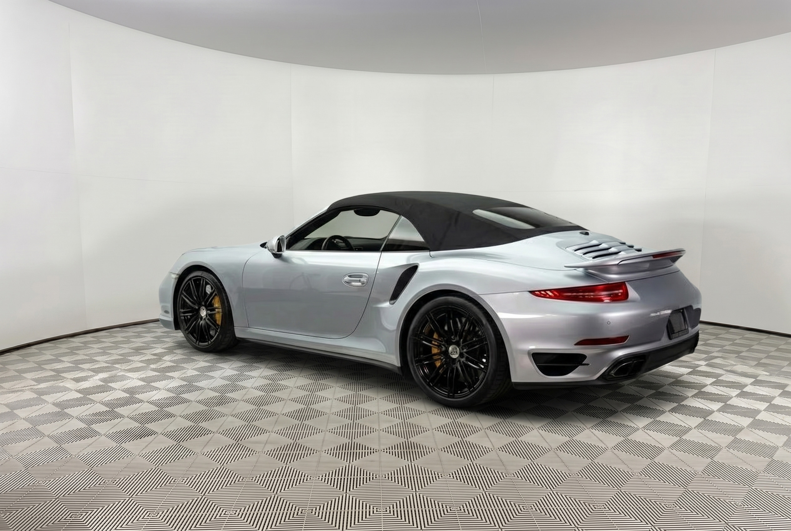 
								2015 Porsche 911 full									