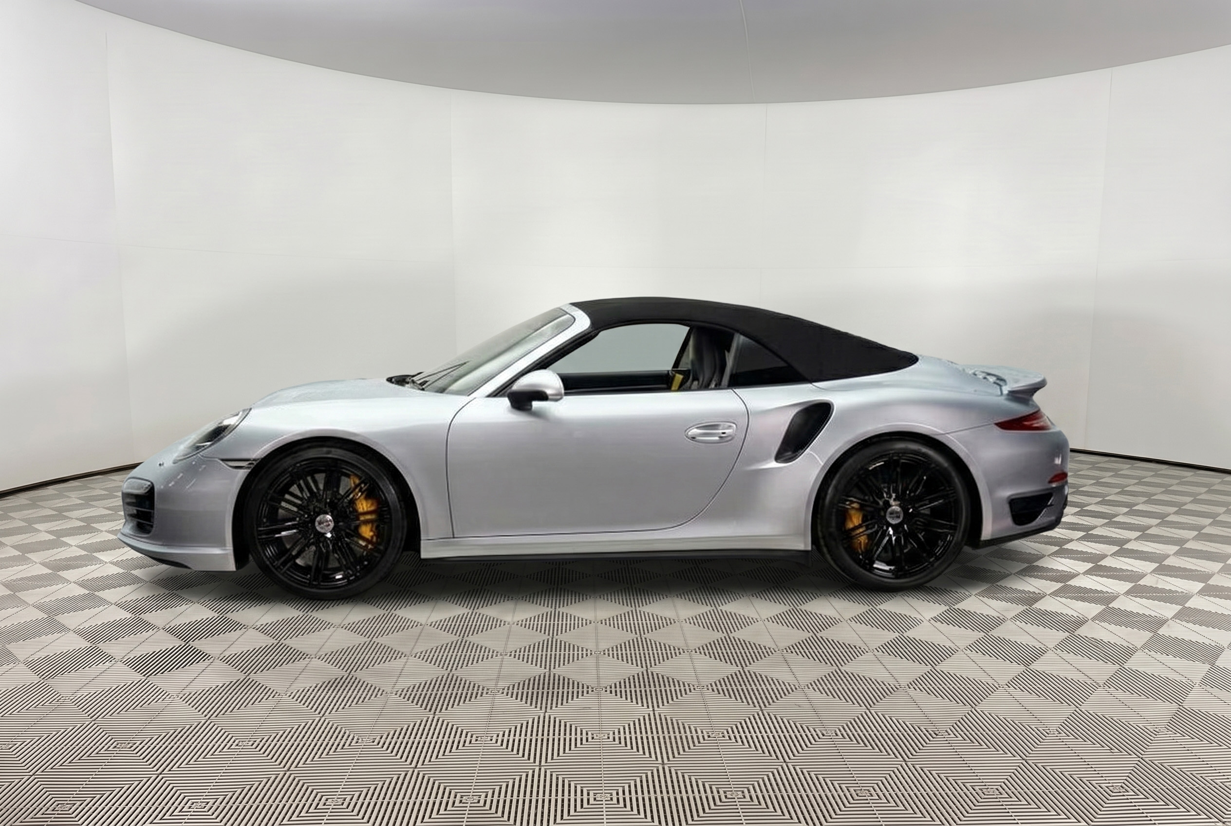
								2015 Porsche 911 full									