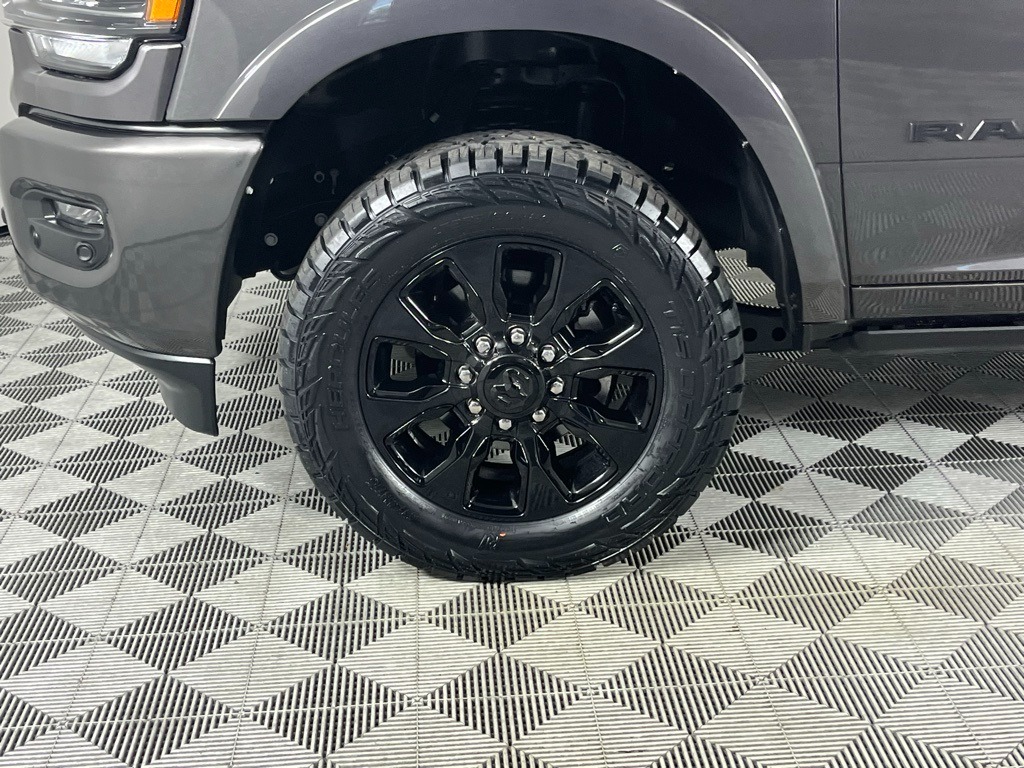 
								2024 Ram 2500 Limited full									