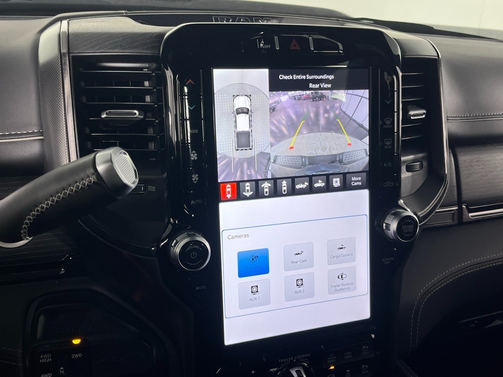 
								2024 Ram 2500 Limited full									