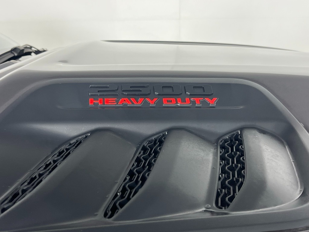 
								2024 Ram 2500 Limited full									