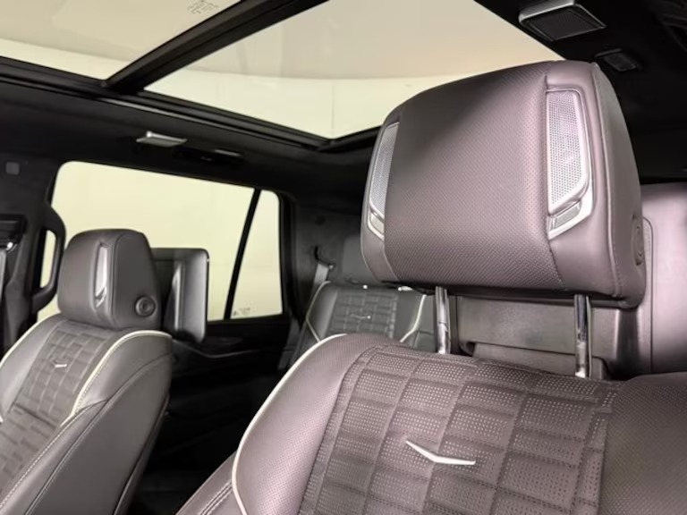 
								2024 Cadillac Escalade Premium Luxury Platinum full									