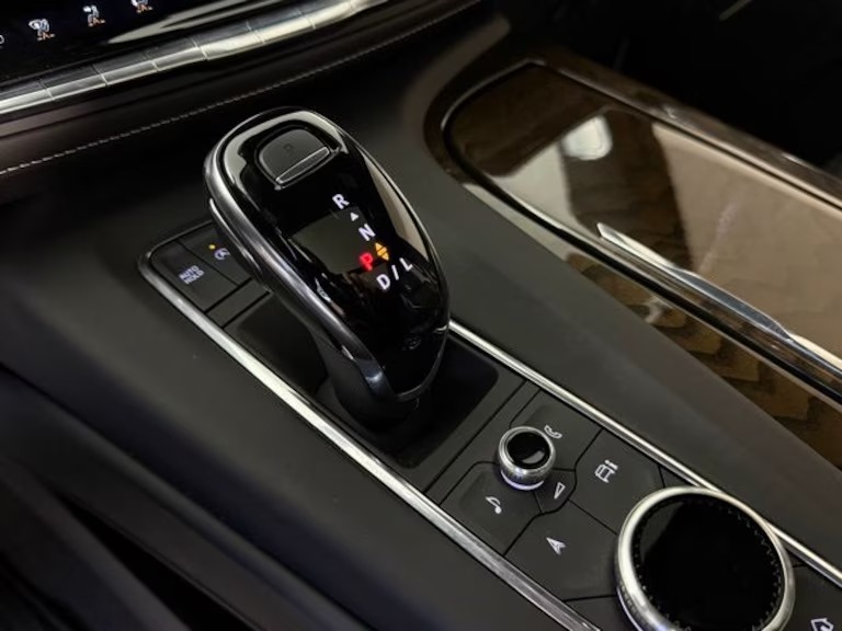 
								2024 Cadillac Escalade Premium Luxury Platinum full									