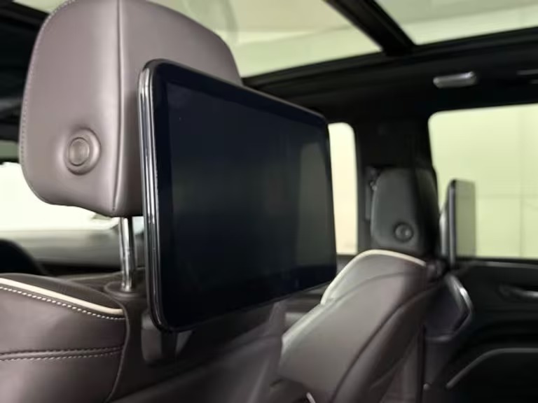 
								2024 Cadillac Escalade Premium Luxury Platinum full									