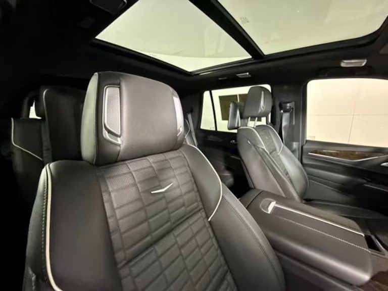 
								2024 Cadillac Escalade Premium Luxury Platinum full									